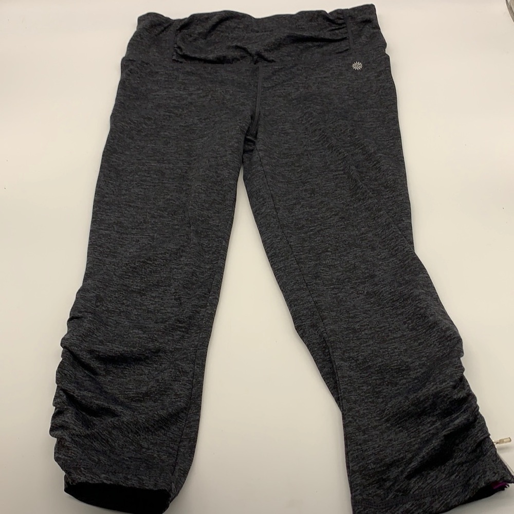 Tangerine Yoga/Workout Pants with bottom zippers size S